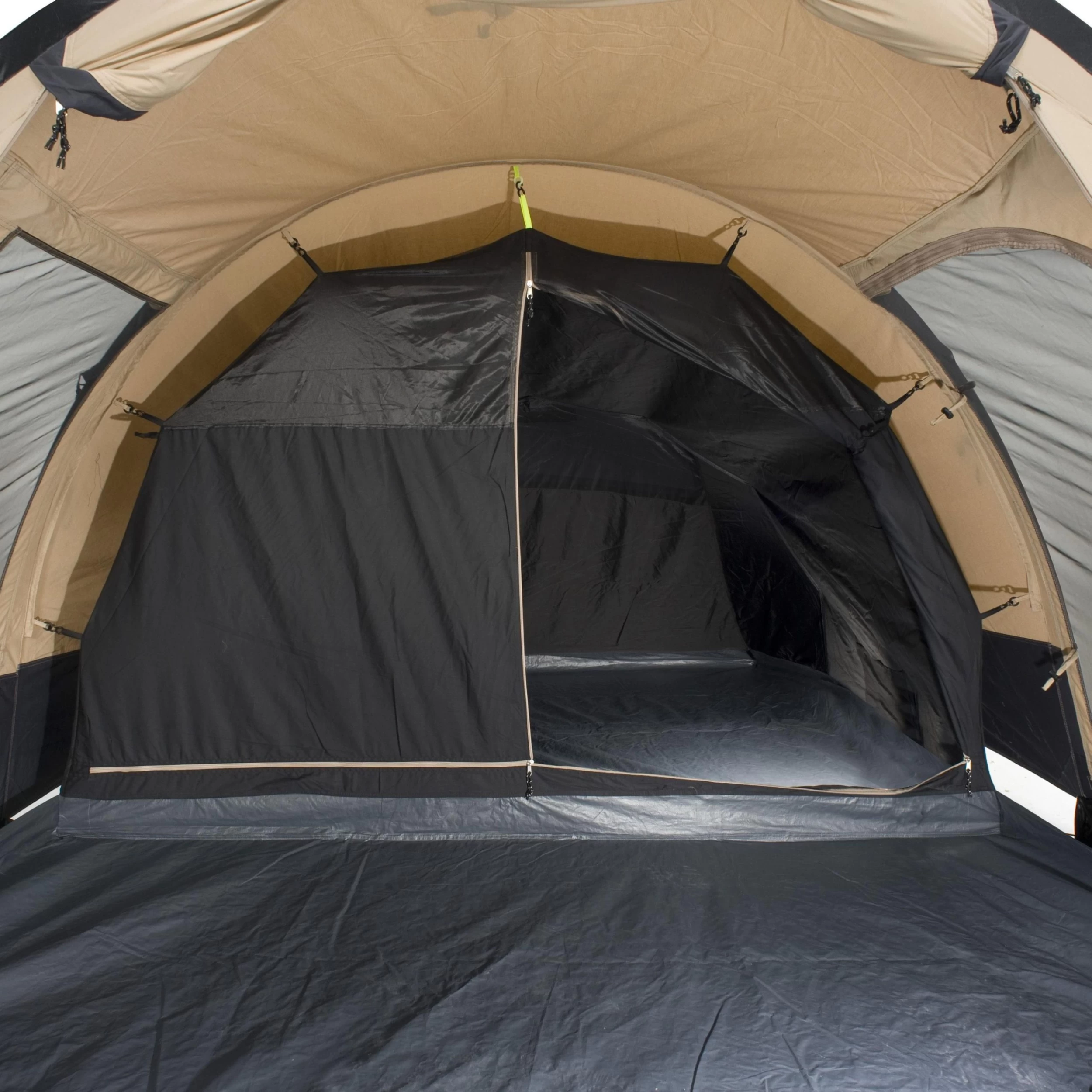 Safarica Blackhawk 220 TC tunneltent Safarica Blackhawk 220 TC Tunneltent -dewitschijndel winkel 112199 180 07 1 scaled