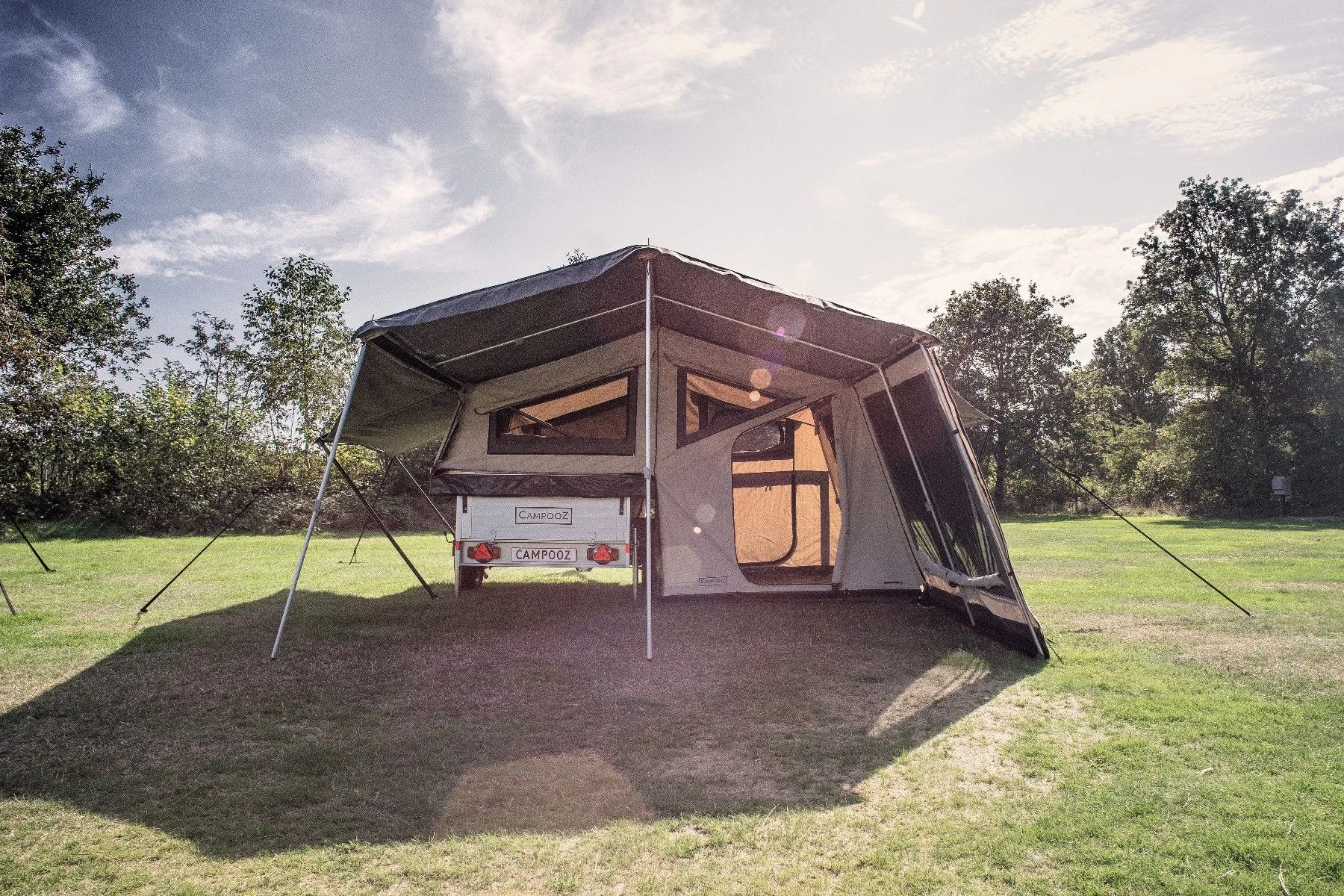 Campooz Fat Freddy Camping vouwwagen inclusief voortent Campooz Fat Freddy Camping Vouwwagen Inclusief Voortent -dewitschijndel winkel 140060 000 01